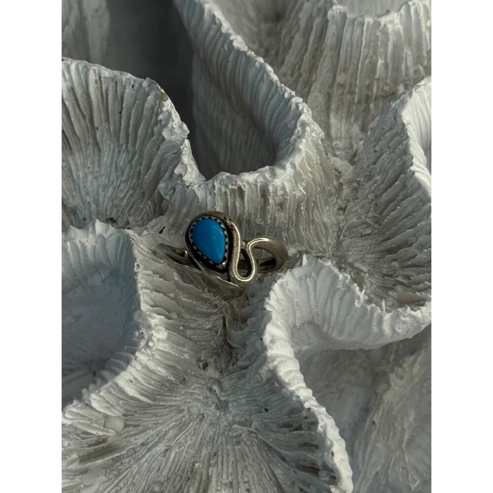 925 Sterling Silver Turquoise Ring Size 4 - Picture 5 of 6
